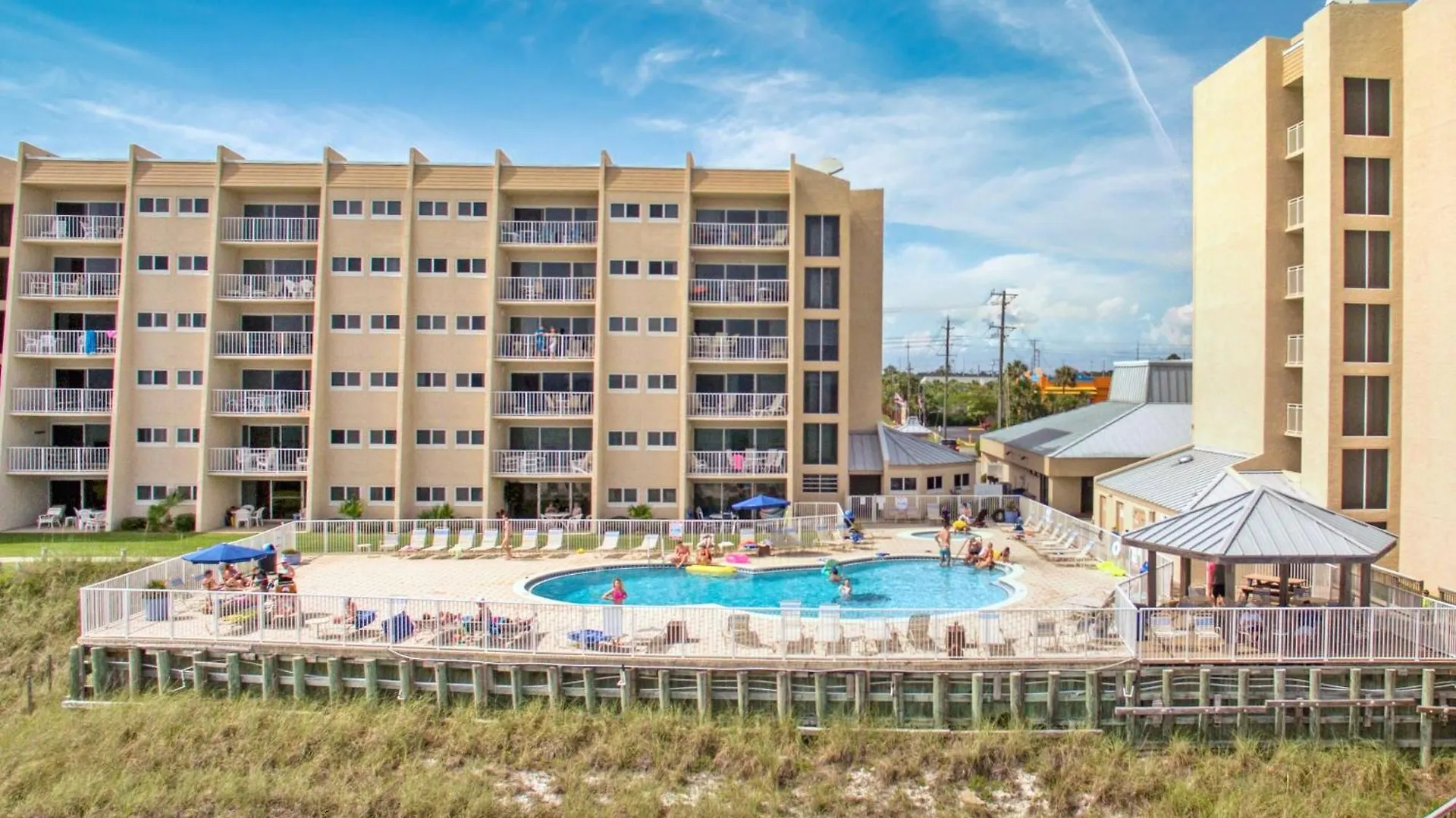 Beach House Condominiums D602 - Beachfront With Pool, Wifi, & Beach Service Destin 0*,  United States