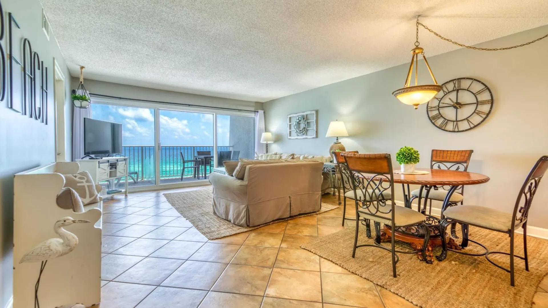 Beach House Condominiums D602 - Beachfront With Pool, Wifi, & Beach Service Destin
