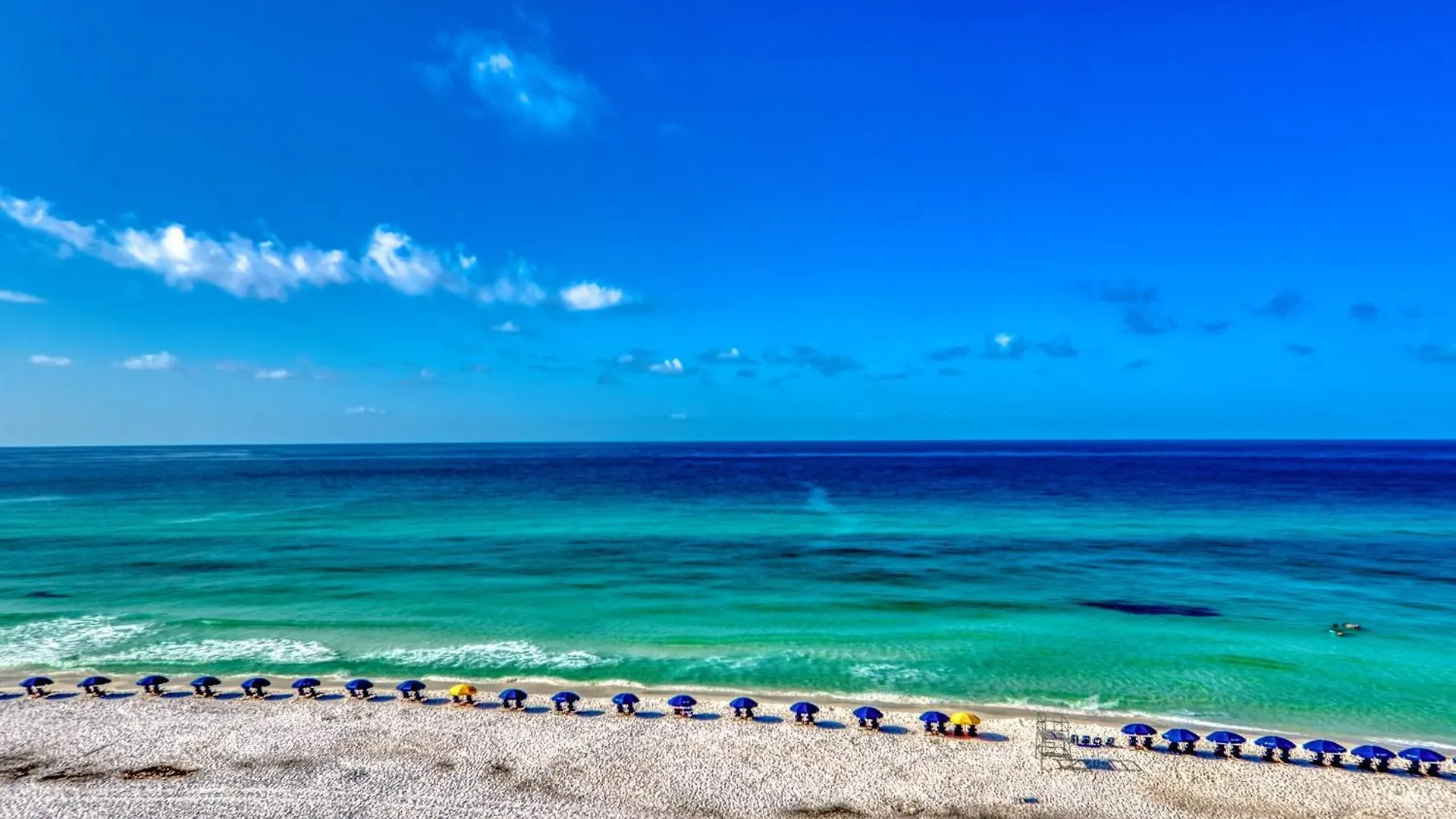 Apartment Beach House Condominiums D602 - Beachfront With Pool, Wifi, & Beach Service Destin